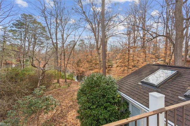 182 Revelle DR, Newport News, VA 23608