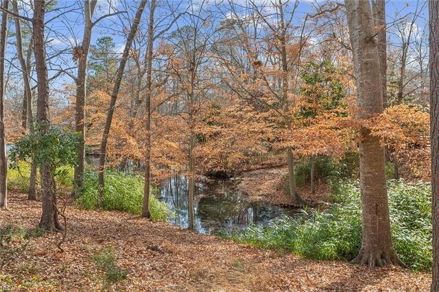 182 Revelle DR, Newport News, VA 23608