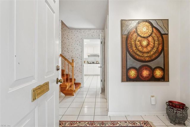 182 Revelle DR, Newport News, VA 23608