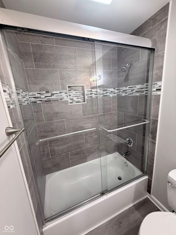 4933 Mecca Street, Indianapolis, IN 46241