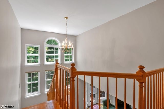 25 Rock Creek Woods Dr, Lambertville City, NJ 08530