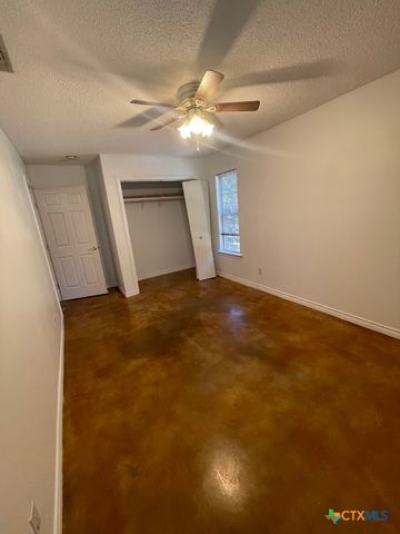 1640 Lonesome, Canyon Lake, TX 78133