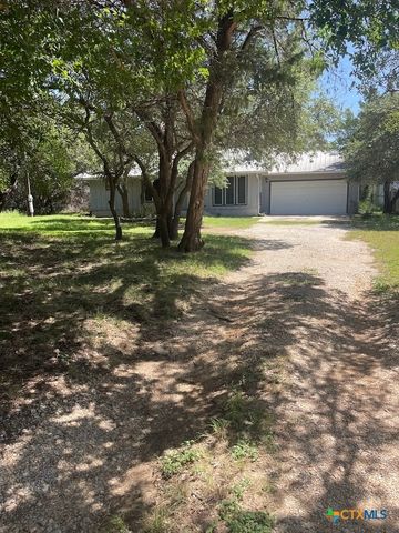 1640 Lonesome, Canyon Lake, TX 78133