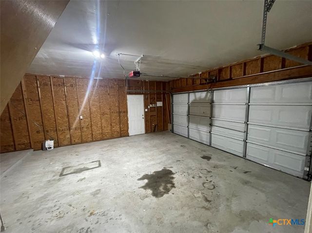 1640 Lonesome, Canyon Lake, TX 78133