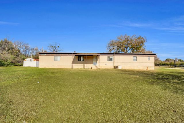 3107 Russell Road, Arlington, TX 76001