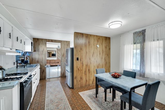 3107 Russell Road, Arlington, TX 76001