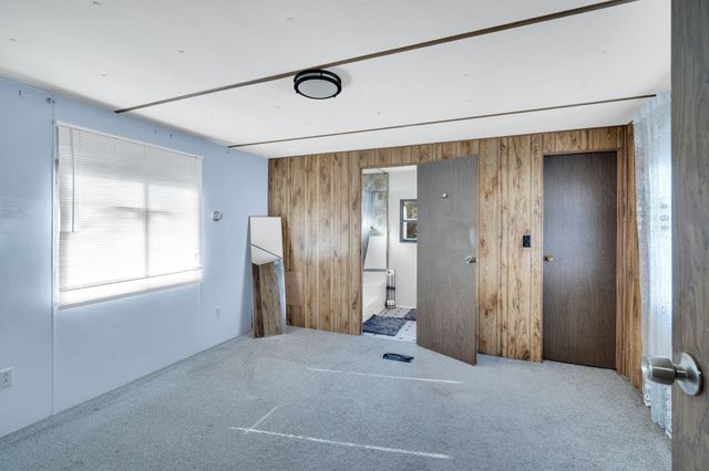 3107 Russell Road, Arlington, TX 76001