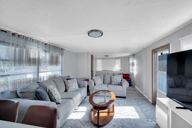 3107 Russell Road, Arlington, TX 76001