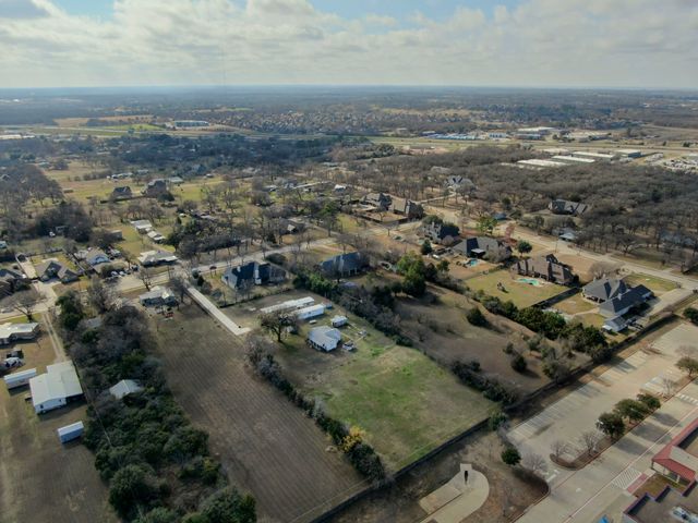 3107 Russell Road, Arlington, TX 76001