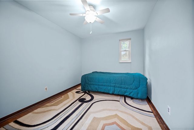 294 McMurray Rd. ROAD, Upper St Clair, PA 15241