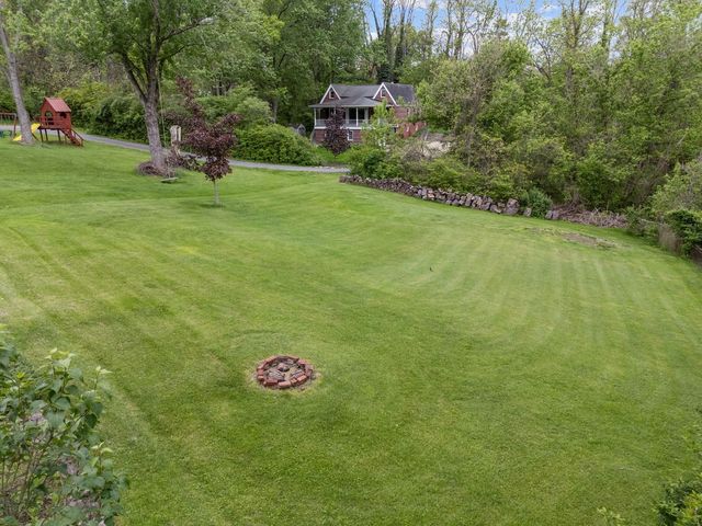 294 McMurray Rd. ROAD, Upper St Clair, PA 15241