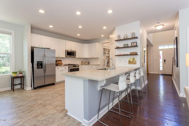 420 Coach House Lane, Hillsborough, NC 27278