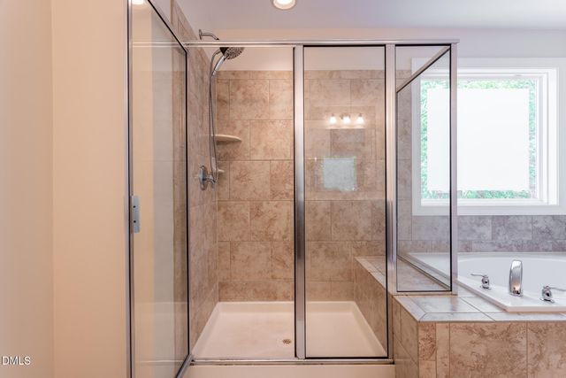 420 Coach House Lane, Hillsborough, NC 27278