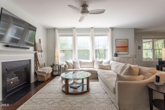 420 Coach House Lane, Hillsborough, NC 27278