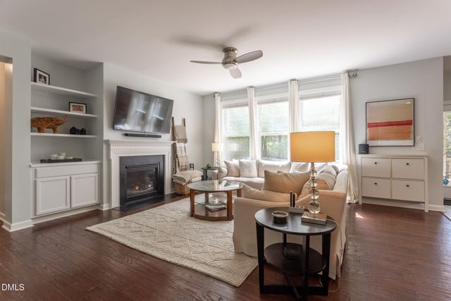 420 Coach House Lane, Hillsborough, NC 27278