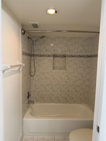 9686 SW 138th Ave 9686, Miami, FL 33186