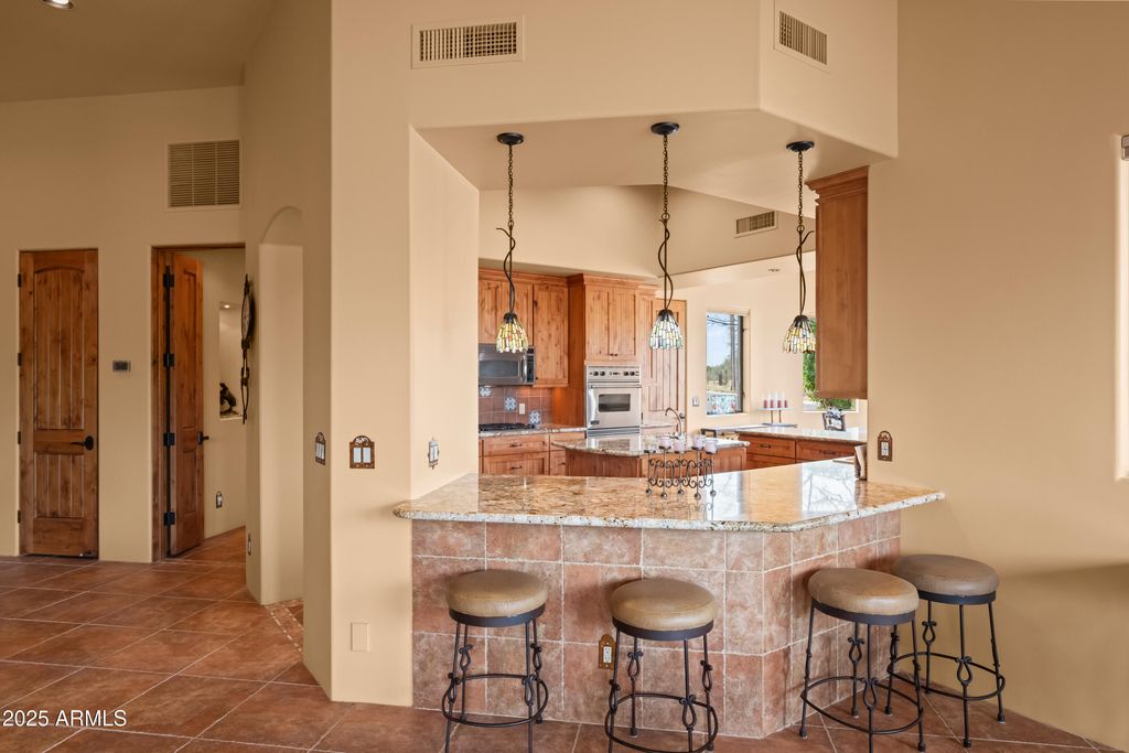 Image 16 of property listing at 18300 E ADOBE Way, Rio Verde, AZ 85263