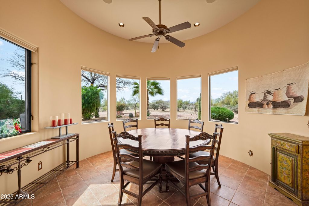Image 18 of property listing at 18300 E ADOBE Way, Rio Verde, AZ 85263