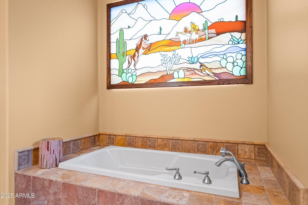 Image 25 of property listing at 18300 E ADOBE Way, Rio Verde, AZ 85263