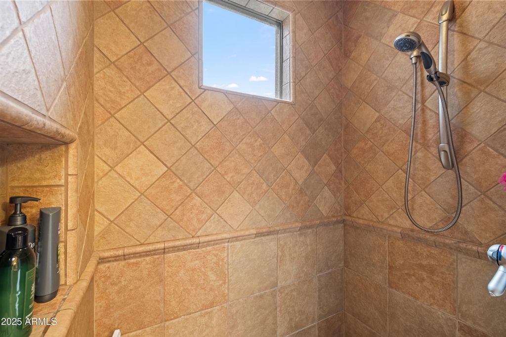Image 33 of property listing at 18300 E ADOBE Way, Rio Verde, AZ 85263