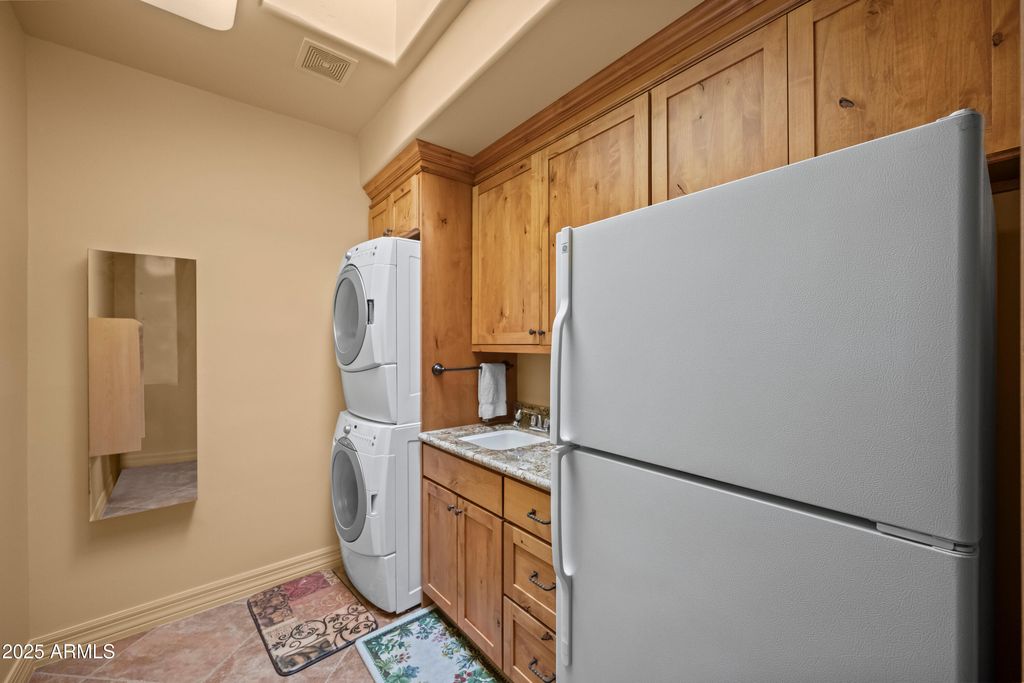 Image 38 of property listing at 18300 E ADOBE Way, Rio Verde, AZ 85263