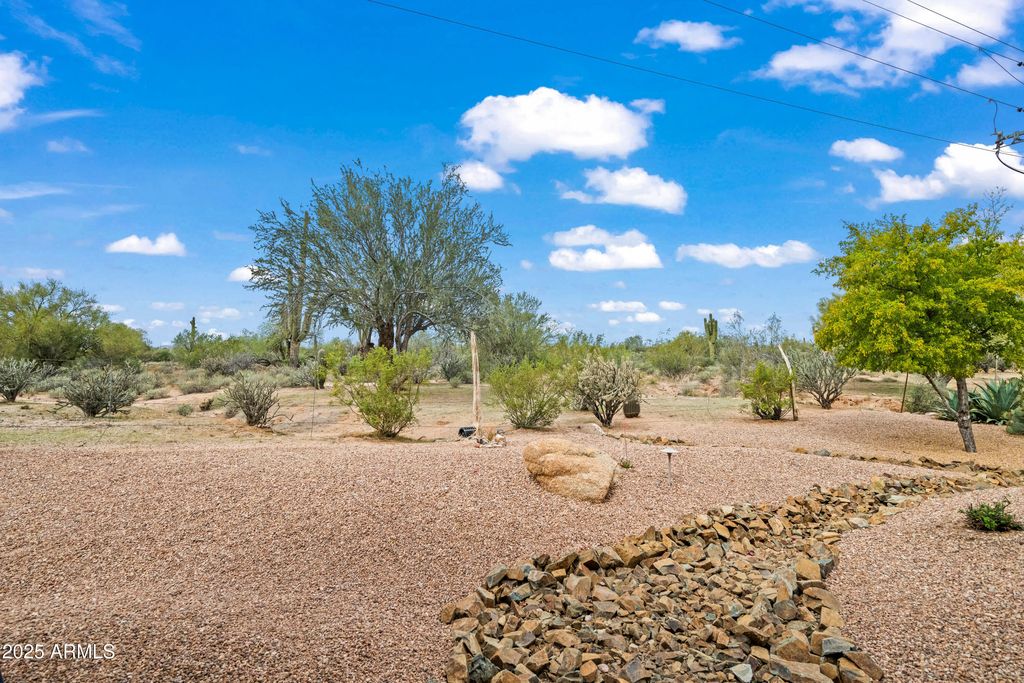Image 47 of property listing at 18300 E ADOBE Way, Rio Verde, AZ 85263
