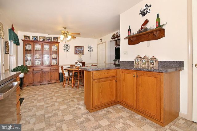 21 BEVERLY DR, Myerstown, PA 17067