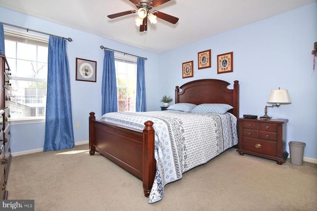21 BEVERLY DR, Myerstown, PA 17067
