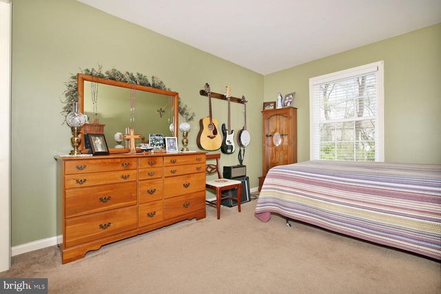 21 BEVERLY DR, Myerstown, PA 17067