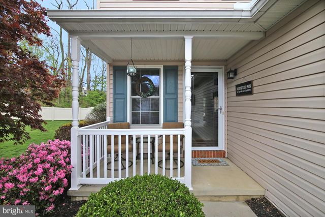 21 BEVERLY DR, Myerstown, PA 17067
