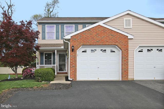 21 BEVERLY DR, Myerstown, PA 17067