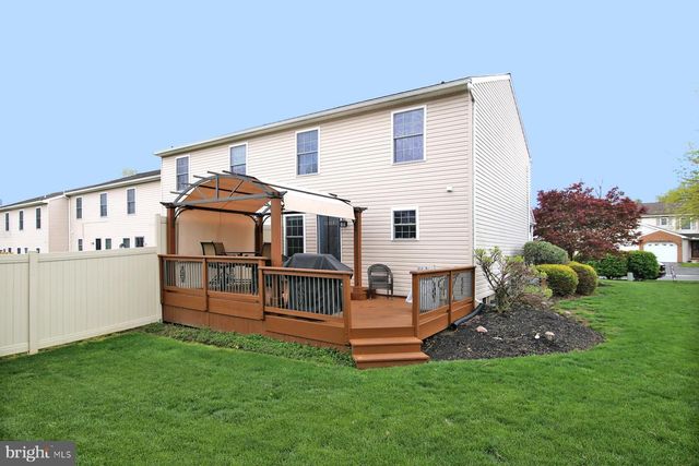21 BEVERLY DR, Myerstown, PA 17067