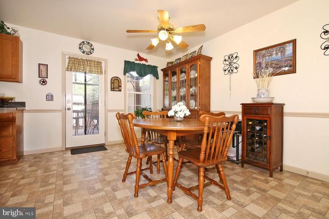 21 BEVERLY DR, Myerstown, PA 17067