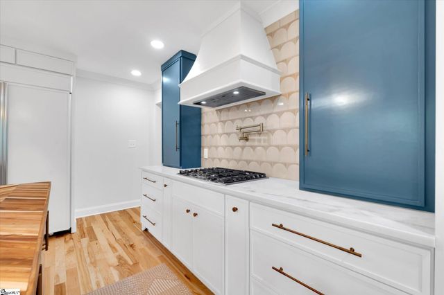 510 Asbury Circle, Easley, SC 29640