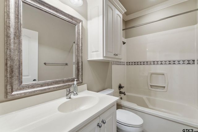 3026 Concord Pl., Tyler, TX 75701