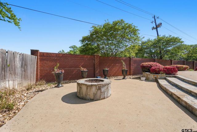 3026 Concord Pl., Tyler, TX 75701