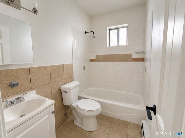 236 Greenwich Avenue 11, Stamford, CT 06902