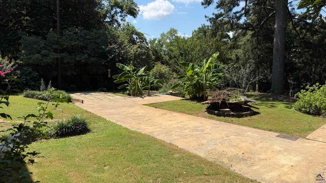910 Laurel Avenue, Macon, GA 31211