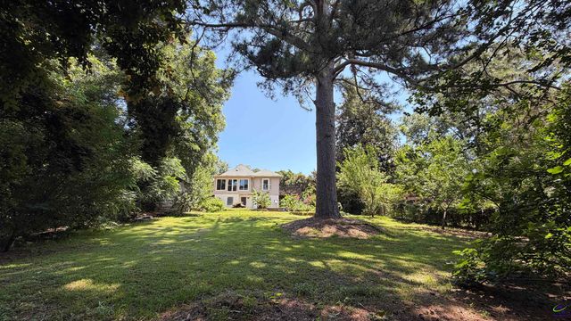 910 Laurel Avenue, Macon, GA 31211
