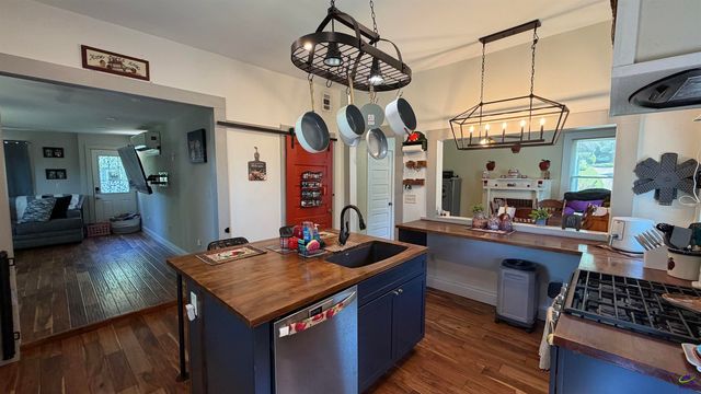 910 Laurel Avenue, Macon, GA 31211