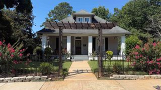 910 Laurel Avenue, Macon, GA 31211