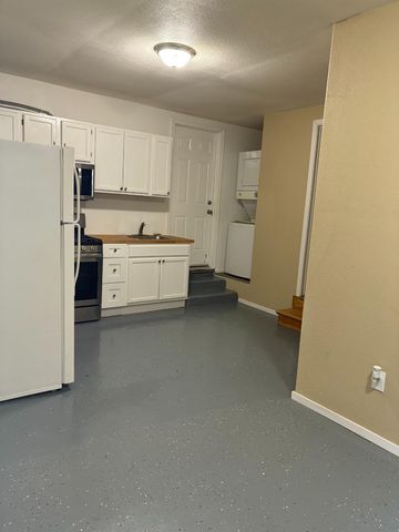 7430 Cosgrove Way, Sacramento, CA 95822