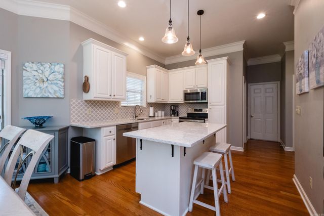 7 Chalmette Court, Little Rock, AR 72211