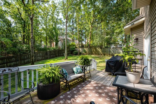 7 Chalmette Court, Little Rock, AR 72211