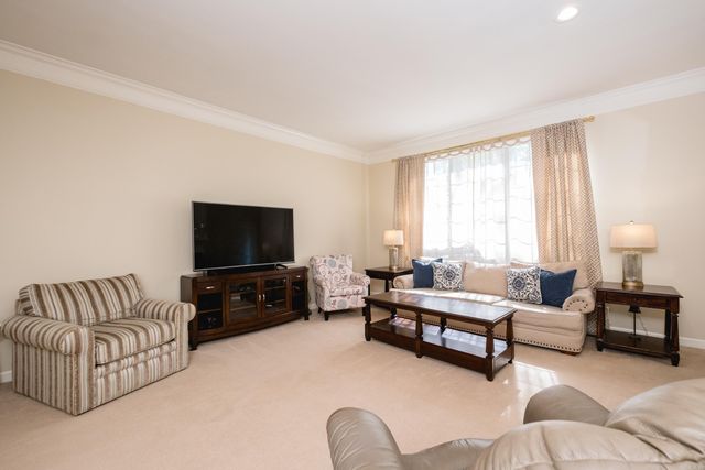 7 Chalmette Court, Little Rock, AR 72211