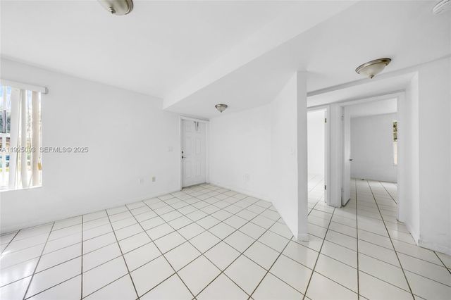 3453 SW 23rd Ter 1, Miami, FL 33145