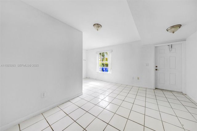 3453 SW 23rd Ter 1, Miami, FL 33145