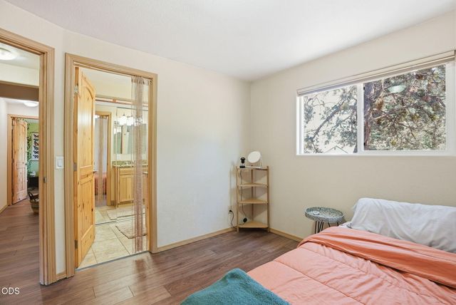 1975 NE Butler Market Road, Bend, OR 97701
