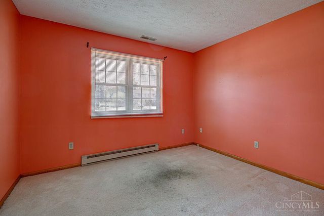 8254 Meadowlark Drive, Carlisle, OH 45005