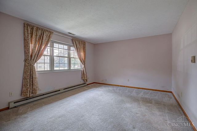 8254 Meadowlark Drive, Carlisle, OH 45005